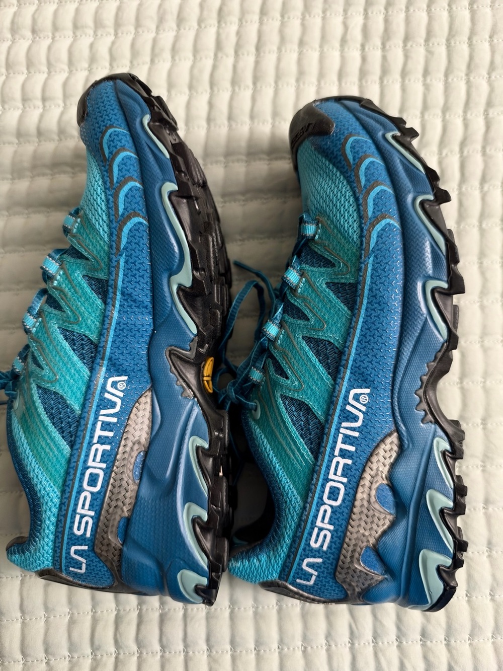 NWOT La Sportiva Ultra Raptor trail running/hiking shoe